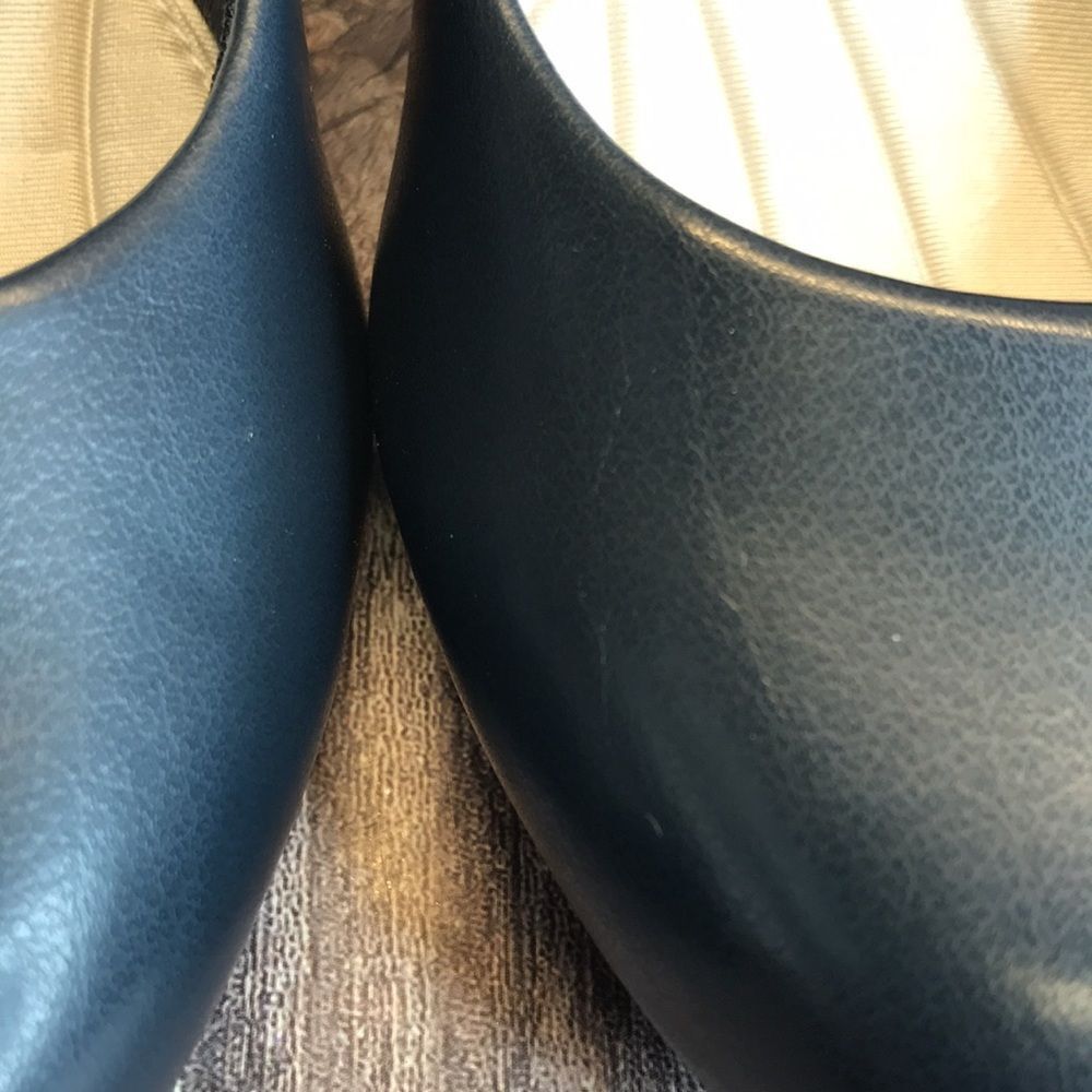 EASY STREET Passion Navy Pumps 10W - Picture 9 of 10